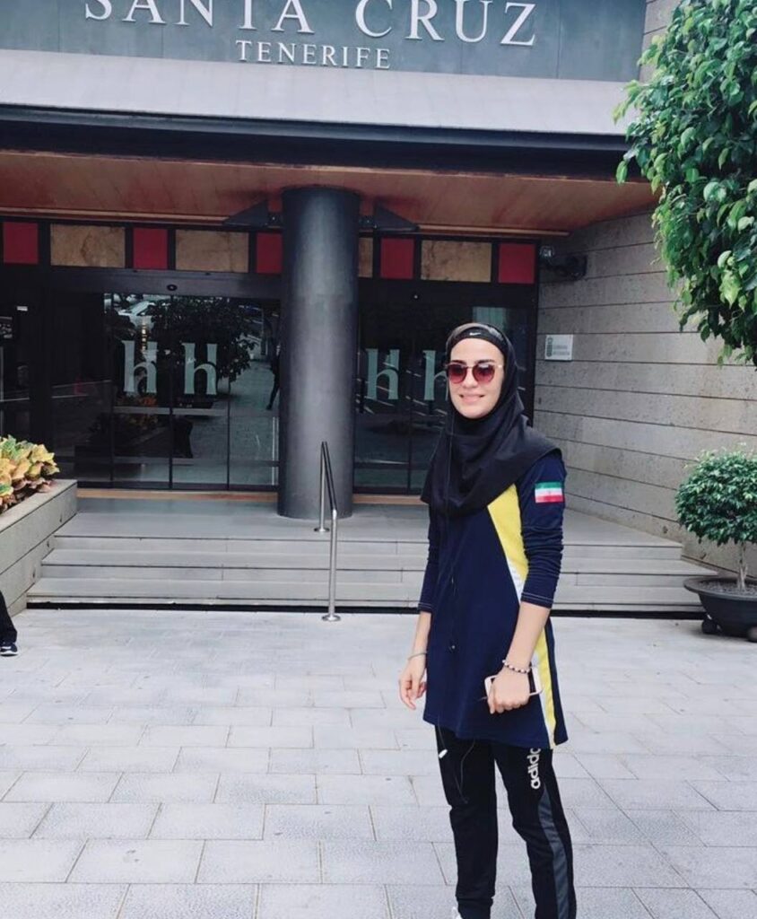 شبنم واحدی