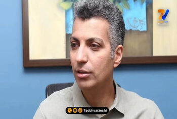 حمله به عادل فردوسی پور در سطح شهر! +عکس