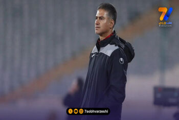 سرمربی پرسپولیسی: سرنوشت لیگ باید در زمین رقم بخورد نه در جلسه