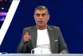 ویسی: آنچلوتی چیزی برای یاد دادن به نیمار ندارد