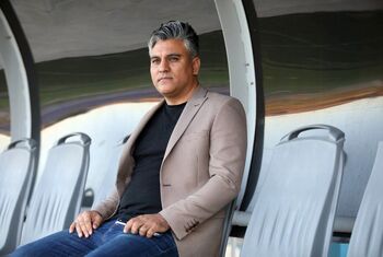 کرمانشاهی: تاجرنیا روش ثبت قرارداد را به پرسپولیس هم یاد بدهد!
